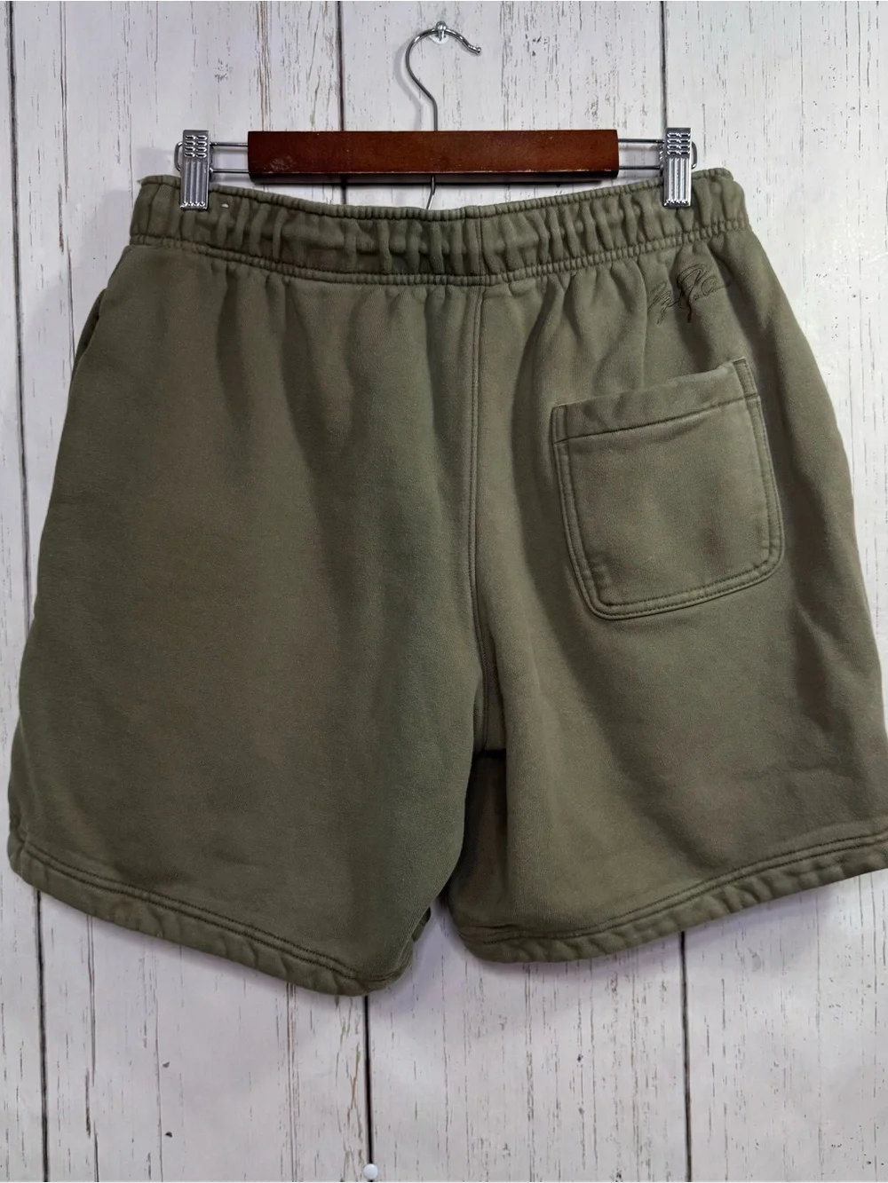 Jordan Olive Green Fleece Sweat Shorts Size M Athletic Lounge Casual Workout
